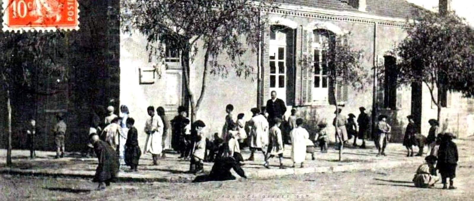 2244- Vialar - Ecole des Garcons2 - 1914.jpg